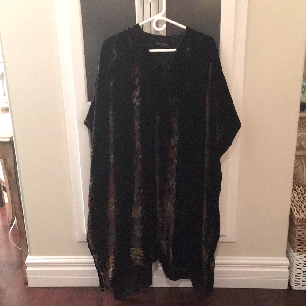 Velvet Cape
